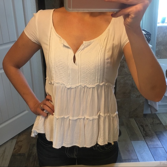 American Eagle Outfitters Tops - American eagle XS hi-low top